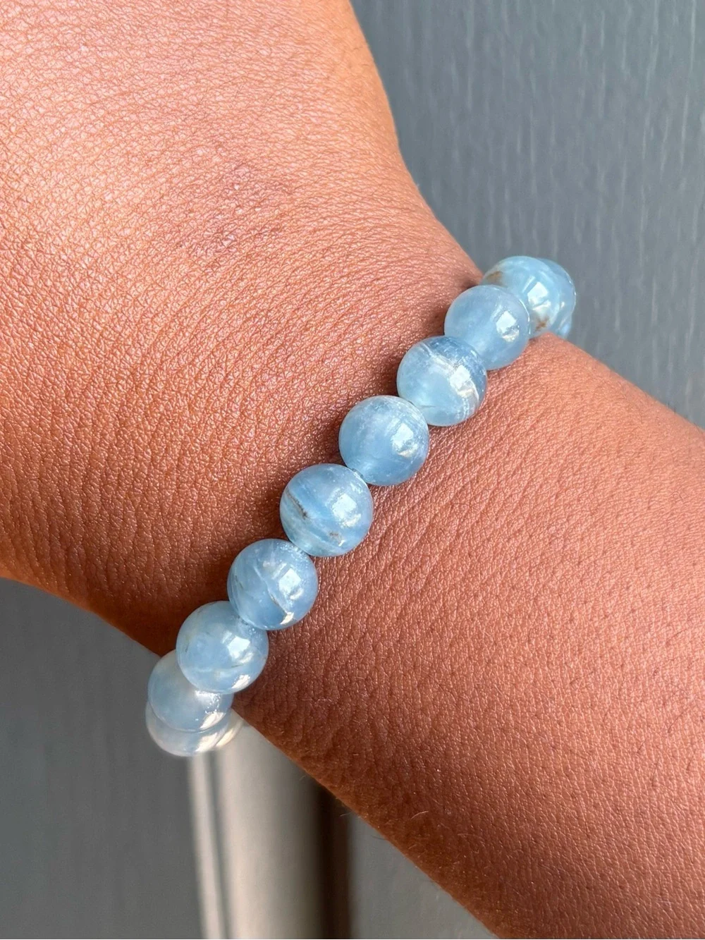 10mm Blue Onyx Crystal Bracelet - Picture 5 of 7